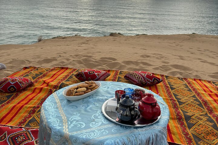Moroccan dinner after sunset sandboarding